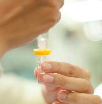 img-Lab.jpg